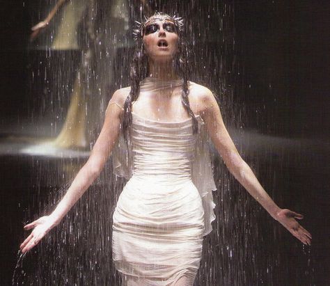 Alexander Mcqueen Spring 1998:  "Rain!" John Galliano, Divine Feminine, Photography Inspo, Runway Fashion, Alexander Mcqueen, High Fashion, Flapper Dress, A Woman, Fashion Show