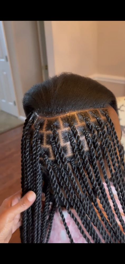 Knotless Twist, Romantic Waves, Haircut Tutorial, African Hair Braiding Styles, Braided Cornrow Hairstyles, Box Braids Hairstyles For Black Women, Cute Braided Hairstyles, Quick Braided Hairstyles, Cute Box Braids Hairstyles