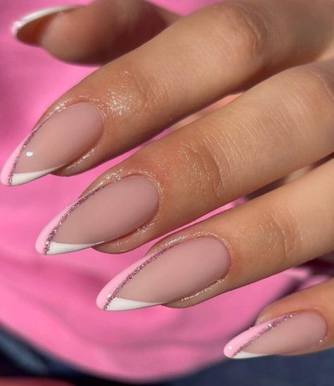 Pink and white chevron tips with pink glitter Round Nail Tip Designs, Pink And White Almond Nails Art Designs, Round Tip Nail Ideas, Pink And White Nails Coffin Short, White French Nails Ideas Almond, White Nail Designs Oval, Elegant Pink And White Nails, Almond Nails Designs Elegant, French Round Tip Nails