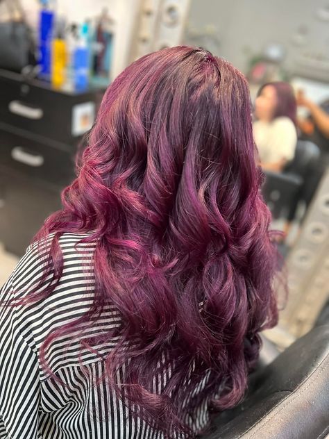 🍷 back to her raspberry 🍷 Book your appointment now🗒️ Book online at Aileencoronado.Glossgenius.Com Late appointments available upon request. ⏰ 💌Gift Certificates Available💌 Raspberry Hair Color, Raspberry Hair, Gift Certificates Available, Appointments Available, Book Your Appointment, Gift Certificates, Raspberry, Hair Color, Hair