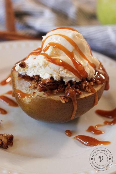 Baked Pear Recipe Pear Dessert Recipes Easy, Dessert Pears, Pear Recipes Easy, Baked Pear, Pear Recipe, Pear Dessert Recipes, Pear And Almond Cake, Chocolate Eclair Cake, Caramel Pears