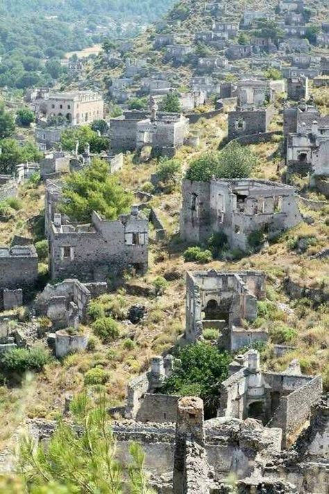 Travelling Turkey, Abandoned City, Abandoned Village, Abandoned Cities, Abandoned Property, The Greeks, Turkey Travel, Ancient Ruins, Abandoned Buildings