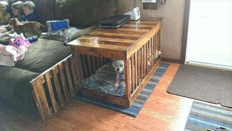 Recycled+Wooden+Pallets+Kennel+Designs Pallet Dog Kennel, Kennel Ideas Indoor, Dog Kennel Ideas Indoor, Dog Kennel Ideas, Building A Dog Kennel, Pallet Dog House, Indoor Dog Kennel, Kennel Ideas, Diy Dog Crate