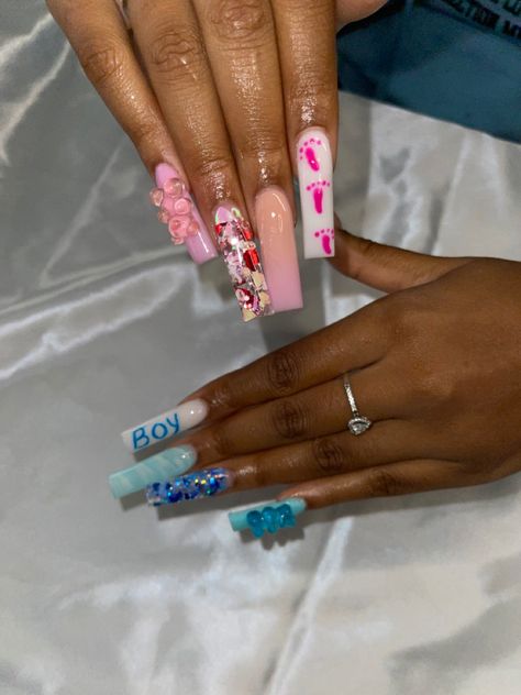 Cute Gender Reveal Nail Ideas, Nails For Maternity Pictures, Pregnant Nails, Gender Reveal Nails Ideas Simple, Gender Reveal Nails Ideas Acrylic, Nails Gender Reveal, Gender Reveal Nails Ideas, Maternity Nails, Crazy Acrylic Nails