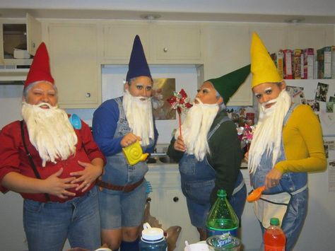 Lawn Gnome Group Costume diy Gnome Costume Diy, Diy Gnome Costume, Funny Group Costumes, 2022 Costumes, Garden Gnomes Costume, Deer Halloween Costumes, Funny Group Halloween Costumes, Epic Halloween Costumes, Gnome Costume