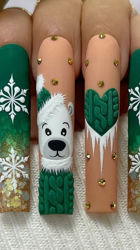 Nails Art 2024, Christmas Nails Nail Art, Extra Christmas Nails, 3d Christmas Nails, Uñas Nail Art, Nails Navidad, Nail Art Noel, 3d Nail Art Designs, Unghie Sfumate