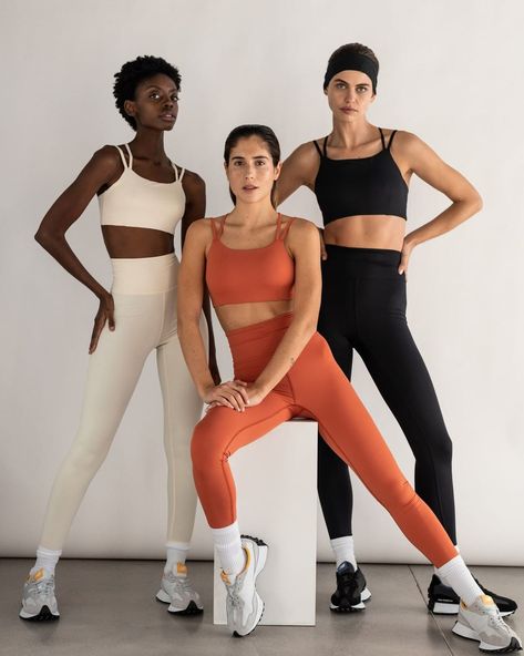 MANOLA on Instagram: “OUR FIRST PRE-ORDER ENDS TONIGHT AT 12PM (CET) – Pre-Order now and get your items in 2 weeks! #MANOLAsouls #sustainableactivewear #MANOLA” Active Wear Photoshoot, Athleisure Photoshoot, Activewear Editorial, Activewear Photoshoot, Fitness Branding, Gymnastics Hair, Studio Poses, Sports Wear Women, Wellness Trends