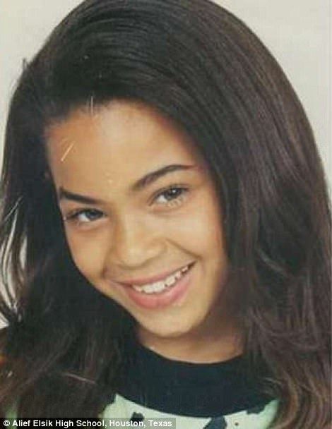 Flawless then, flawless now: There's no mistaking Beyonce's twinkling eyes and smile, even if it did come behind braces when she was a Texas high school teen King B, Beyonce Knowles Carter, Young Celebrities, Beyoncé Giselle Knowles-carter, Beyoncé Giselle Knowles, Beyonce And Jay Z, Beyonce Queen, Beyonce And Jay, Beyonce Knowles