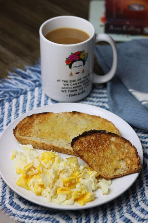 When I got home from the gym I showered, got dressed for my workday, and made eggs, toast and another cup of decaf for breakfast (in my coffee this week: liquid stevia - 4 drops + goat milk). I like to switch it up! Toast And Eggs Breakfast, Bread And Egg, Breakfast Image, Morning Candle, Egg And Toast, Tea And Toast, Health Aesthetics, Tea Egg, Breakfast Home