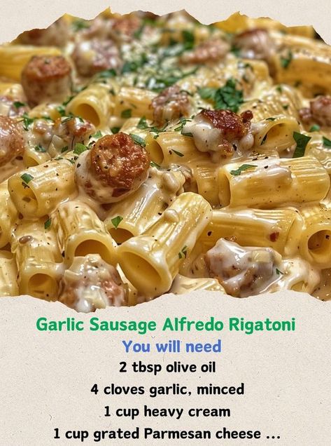 Garlic Sausage Alfredo Rigatoni... - Alexander's Recipes Alfredo Rigatoni, Sausage Alfredo, Skinless Chicken Breast Recipes, Bbq Meatballs, Chicken Parmesan Pasta, Quick Pasta, Rigatoni Pasta, Chicken Pasta Bake, Dump Meals