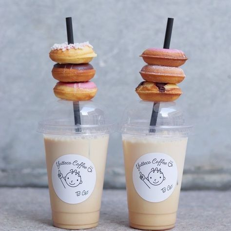 Premixed Cocktails, Donut Coffee, Mini Cafe, Food Business Ideas, Mini Doughnuts, Pinterest Feed, Food Cafe, Drinks Packaging Design, Bistro Food