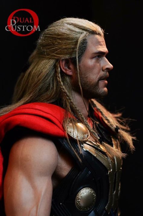 Hot Toys Thor Dark World hair rooting Thor Long Hair, Thor Hairstyle, Thor Makeup, Thor Hair, Thor Dark World, Warrior Braid, Adorable Hairstyles, World Hair, Zombie Makeup