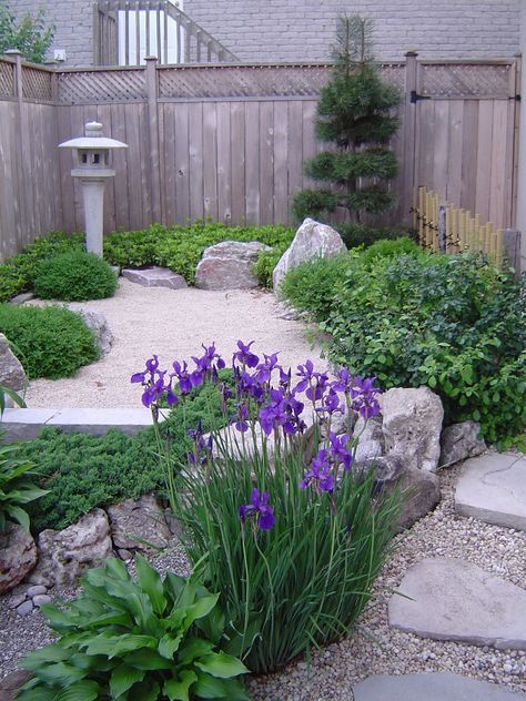 Japanese Zen Garden Landscaping, Japanese Rock Garden Ideas, Japanese Garden Zen, Japanese Rock Garden, Small Japanese Garden, Zen Rock Garden, Step Design, Japanese Zen Garden, Meditation Garden