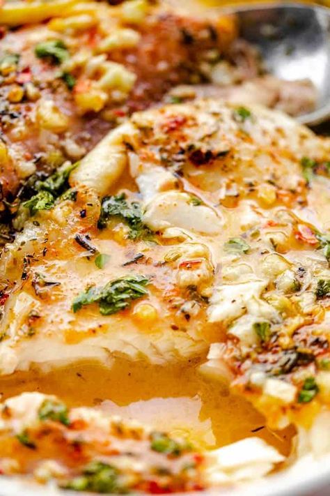 Garlic Butter Baked Tilapia Garlic Tilapia Recipes, Tilapia Recipes Healthy Easy, Tilapia And Shrimp, Oven Baked Tilapia, Tilapia Recipes Healthy, Tilapia Recipes Easy, Baked Tilapia Recipes, Easy Garlic Butter, Fish Recipes Baked