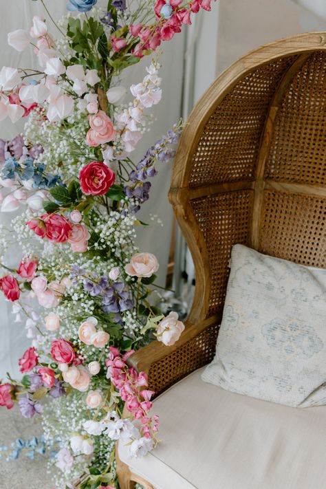 French Countryside Bridal Shower Ideas, Bridal Shower Seat For Bride, Bridal Shower Chair Decorations, Love In Bloom Bridal Shower Ideas, Bridal Shower Chair For Bride, Love Is In Bloom Bridal Shower Theme, Bridal Shower Bride Chair, Bridal Shower Aesthetic, Vintage Bridal Shower Ideas