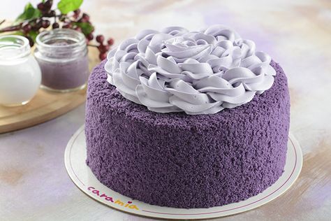 Ube Cake Design, Ube Desserts, Ube Jam, Ube Cake, Food Photography Cake, Ube Recipes, Corner Bakery, Filipino Food Dessert, Japanese Food Sushi