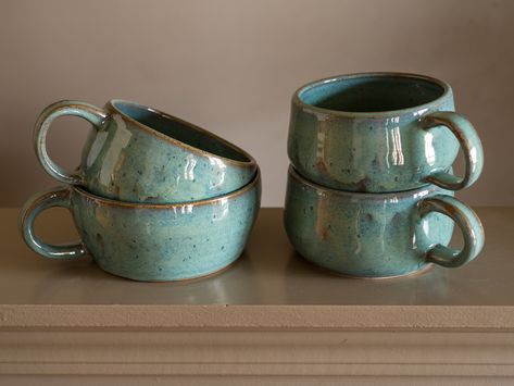 Soup Mugs Hand Building, Pottery Cups, Soup Mugs, Ceramic Tableware, Cool Mugs, Pottery Mugs, Handmade Pottery, Soup Bowl, Ceramic Mugs