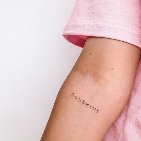 Cursive Name Tattoo, Typewriter Font Tattoo, Word English, Sunshine Tattoo, Happiness Tattoo, Tatuagem Masculina Pequena, Simple Arm Tattoos, Inner Forearm, Graffiti Lettering Fonts