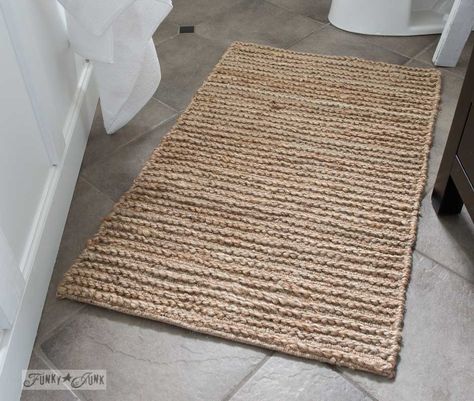 Sisal mat / Salvaged farmhouse bathroom makeover via http://www.funkyjunkinteriors.net/ Farmhouse Bathroom Rug, Bathroom Mat Ideas, Farmhouse Bathroom Rugs, Modern Bathroom Rug, Rustic Bathroom Wall Decor, Rustic Bathroom Shower, Farmhouse Bathroom Accessories, Rustic Bathroom Remodel, White Bathroom Rug