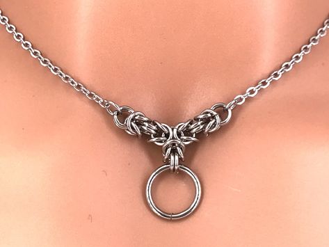 Stainless Byzantine O Ring Chainmaille Choker or Necklace - Etsy Chainmaille Jewelry Patterns, Jump Ring Jewelry, Chainmail Jewelry, Day Collar, Collar Choker, Chain Maille Jewelry, Handmade Jewelry Tutorials, Dragon Jewelry, Wire Work Jewelry