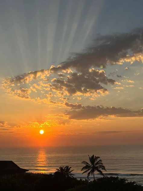 South African Beaches | Sunrise today in Ballito KZN | Facebook Sunrise Philippines, South African Sunset, African Sunrise, Kanyakumari Sunrise, Sunset Kota Kinabalu, Sunrise Beach, South African, South Africa, Nature Photography