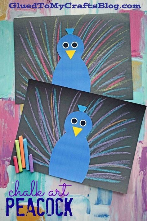 DIY Kreative Beschäftigung für Kinder: Auf schwarzem Tonkarton / Tafelfolie Pfau malen und bestalten / Idee mit bunter Pastell Kreide Unique Kids Crafts, Kids Crafts Toddlers, Paper Peacock, Zoo Crafts, Peacock Crafts, Art Peacock, Animal Crafts For Kids, Kid Craft, Kids Projects