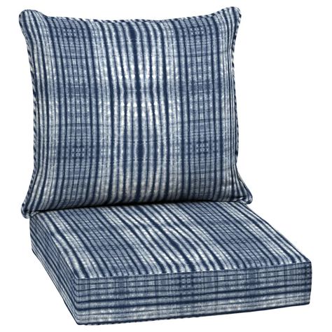 Dakota Fields 1 - Piece Outdoor Seat/Back Cushion 24'' W x 24'' D & Reviews | Wayfair Outdoor Lounge Cushions, Outdoor Lounge Chair Cushions, Lounge Chair Cushions, Large Pillow, Patio Chair Cushions, Patio Furniture Cushions, Lounge Cushions, Deep Seat Cushions, Outdoor Seat