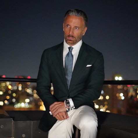 Christopher Korey on Instagram: “Absorb everything and every moment you can. Knowledge is power and the moments make up your life. That combination will take you far.…” Best Dressed Men Over 50, Classy Menswear, Christopher Korey, Summer Suits Men, Handsome Italian Men, Mens Wardrobe Essentials, Dapper Outfit, Sun Music, Classy Suits