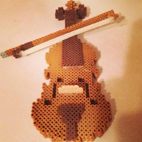 Violín Beads Perler, Melty Bead Patterns, 3d Perler Bead, Perler Art, Perler Crafts, Melty Beads, Beads Pictures, Melting Beads, Perler Beads Designs