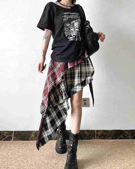 WANT or NEED ? 🖤🌹 Get this Plaid Irregular Hem Skirt at rockndollstore.com 🦇 FREE SHIPPING Worldwide 🦇 Plaid Skirt Goth Outfit, Skirt Over Jeans, Flannel Skirt, Irregular Hem, Hem Skirt, Goth Outfits, Plaid Skirts, Flannel Shirt, Plaid