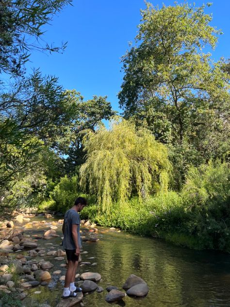 Adventures up a river. Cute date and picnic idea. Nature and fresh air. Date In Nature, Nature Date Aesthetic, River Date Aesthetic, Forest Date Aesthetic, Nature Date, Date Places, Park Date Aesthetic, River Picnic, Picnic At Hanging Rock Aesthetic