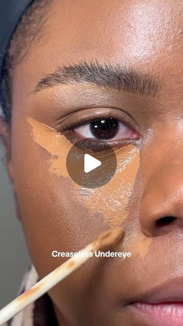 LAGOS BEAUTY STORE on Instagram: "Do this to avoid ashy under eye and creasing eye makeup.  cc: @itsjust_jaz  . . . .  #Undereyecreasing #Underevecreasinghack #blackgirlmakeup #makeuptips #concealer #concealertutorial #makeuptutorial" Make Up Without Concealer, Under Eye Concealer Creasing, How To Avoid Creasing Concealer, Under Painting Makeup, Creasing Concealer Under Eyes, Concealer Creasing Under Eyes, How To Apply Concealer And Foundation, Eye Makeup For Black Skin, How To Conceal Under Eye Bags