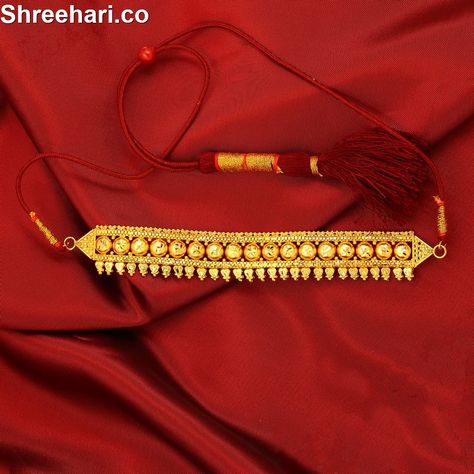 http://www.shreehari.co/ Jewellery for INR 550.00 http://bit.ly/1H5WT2l Bengali Choker Necklace, Pahadi Jewellery, Bridal Necklace Designs, Gold Jewels Design, Gold Jewellry, Modern Gold Jewelry, Gold Jewelry Simple Necklace, Gold Mangalsutra Designs, Beautiful Gold Necklaces