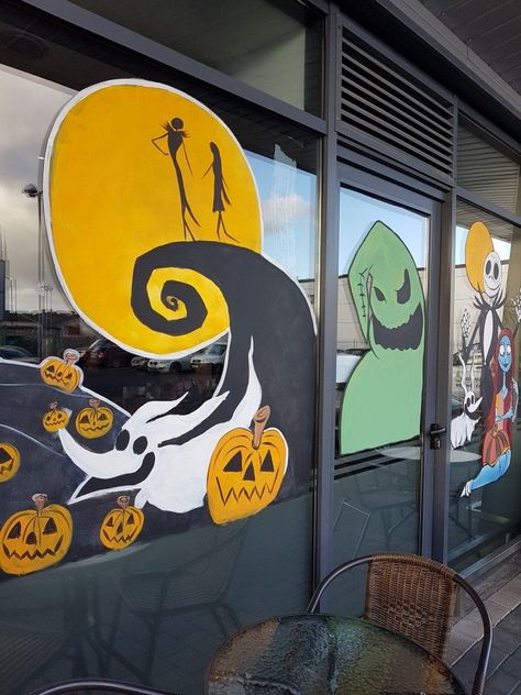 Painting Windows For Halloween, Jack Skellington Window Painting, Nightmare Before Christmas Mural, Halloween Window Display Paint, Nightmare Before Christmas Window Art, Window Halloween Painting, Window Painting Ideas Halloween, Halloween Painted Windows, Painting Ideas Nightmare Before Christmas