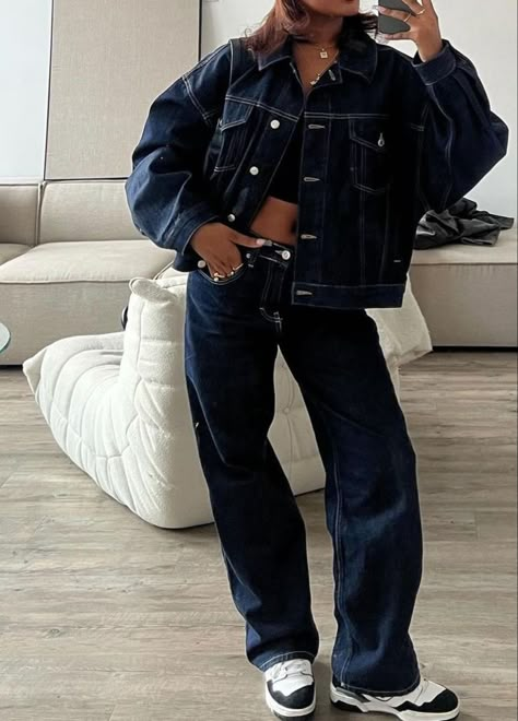 Denim Set Outfit, Dinner Outfit Casual, Street Style Outfits Casual, Jacket Outfit Women, Denim Jacket Outfit, Skandinavian Fashion, Nashville Outfits, Outfit Inspo Casual, Mode Inspo