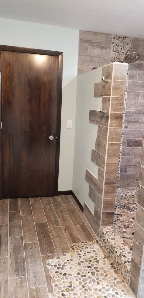 River Rock Bathroom Ideas, Rock Floor Shower Tile, Pebble Tile Shower Ideas, River Rock Shower Ideas, Rock Bathroom Ideas, River Rock Tile Bathroom, Shower With Pebble Floor River Rocks, Rock Shower Ideas, Rock Tile Bathroom Showers