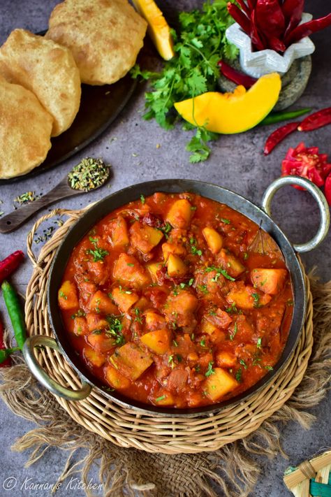 Kaddu Sabzi, Methi Seeds, Roasted Onions, Nigella Seeds, Dried Mangoes, Spicy Dishes, Coriander Powder, Fenugreek Seeds, Roasted Veggies