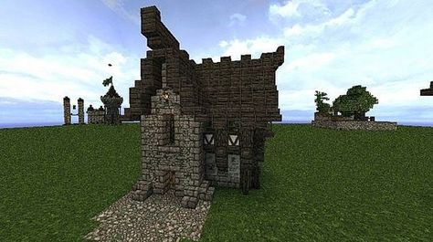 Gothic House/Cottage Minecraft Project Small Gothic House, Minecraft Gothic House, Minecraft Medieval Village, Cottage Minecraft, Gothic Cottage, Minecraft Houses Blueprints, Creepy Houses, Minecraft Medieval, Dark House