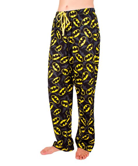 Look at this Black Batman Lounge Pants - Unisex on #zulily today! Batman Pajamas For Women, Batman Pj Pants, Fnaf Clothes, Batman Pjs, Batman Pants, Cute Pj Pants, Check Pajamas, Batman Pajama Pants, Batman Clothes