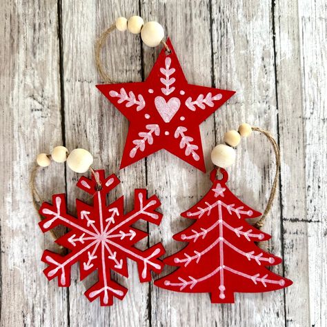 Hand Painted Red Cutout Set of 3 Christmas Ornaments Hand - Etsy Ornaments Ideas, Red Christmas Ornaments, Christmas Cutouts, Christmas Displays, Paint On Wood, Acrylic Paint On Wood, Wooden Snowflakes, Kawaii Christmas, Felt Christmas Decorations