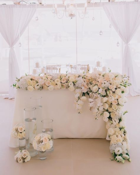 Wedding Sweetheart Table Flowers, Bridal Table Flowers Arrangements, Sweatheart Table, Bridal Table Flowers, Sweetheart Table Flowers, Ivory Wedding Flowers, Sweetheart Table Decor, Table Flower Arrangements, Sweetheart Table Wedding