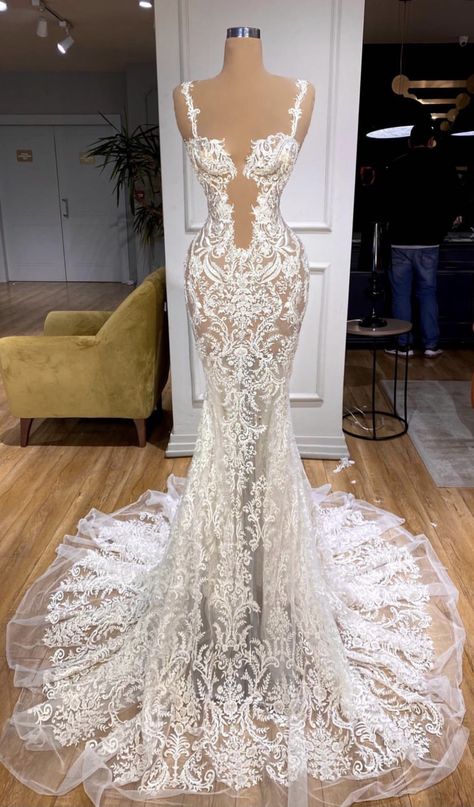 Wedding Dresses Revealing, Revealing Wedding Dress Lace, Wedding Dresses Scandalous, Revealing Prom Dresses, Revealing Wedding Dress, Baddie Wedding Dress, Valdrin Sahiti, Tiana Dress, Extravagant Wedding Dresses