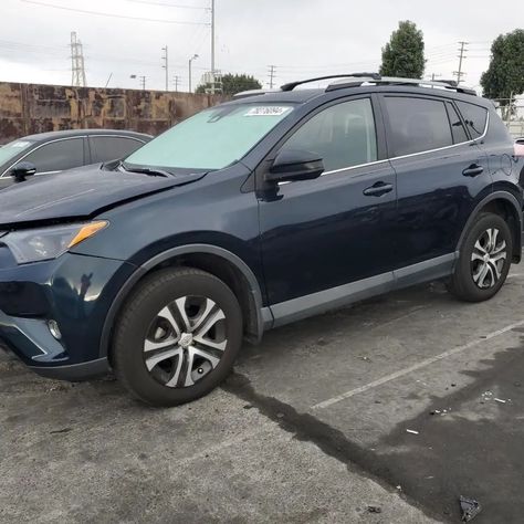 2018 Toyota Rav4 LE 2.5L 4 for Sale Buy It Now Price: $9,900 USD Lot Details VIN: 2T3BFREV4J*******clearvin Lot Number: *****"******** Odometer: 53,810 mi (Actual) Primary Damage:Normal wear Features Color: Black Engine: 2.5L 4 Rav4 2018, Buy Used Cars, Engine 2, Toyota Rav4, Used Cars, Toyota, Cars, For Sale, How To Wear