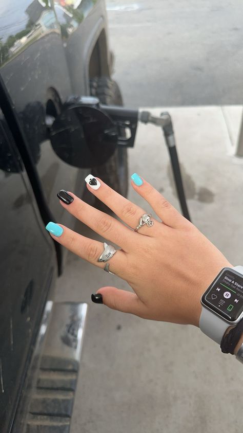 black and white and turquoise nails #punchy #westernfashion #cowboy #nailinspo #cowgirl #nails #turquoise White Turquoise Nails, Western Punchy Nail Ideas, Western Short Nail Ideas, Western Nail Colors, Short Square Western Nails, Black Punchy Nails, Western Punchy Nails Designs, Western Pink Nails, Neutral Western Nails