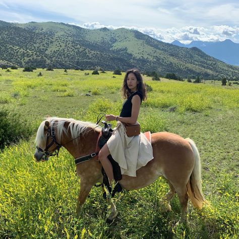 Rachel Nguyen (@thatschic) • Instagram photos and videos Rachel Nguyen, Be More Flexible, Leo Rising, More Flexible, Equestrian Girls, Modern Western, Yee Haw, Country Life, Photo Dump