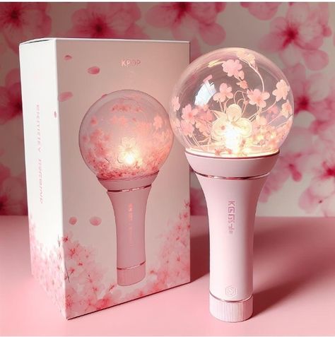 Fake Lightstick, Lightstick Ideas, Kpop Lightsticks, Paper Toys Template, Boquette Flowers, Light Stick, Rose Quartz Jewelry, Music Life, Quartz Jewelry