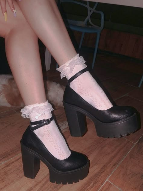 Frilly, cute, kawaii, aesthetic, coquette socks and Mary Jane heels 🎀 Coquette Heels Outfit, Heels And Socks Aesthetic, Marry Janes Aesthetic, Lace Socks With Mary Janes, Marry Jane Heels, Mary Jane Pumps Outfit Ideas, Black Heels With Socks, Platforms With Socks, Heeled Mary Jane Outfits