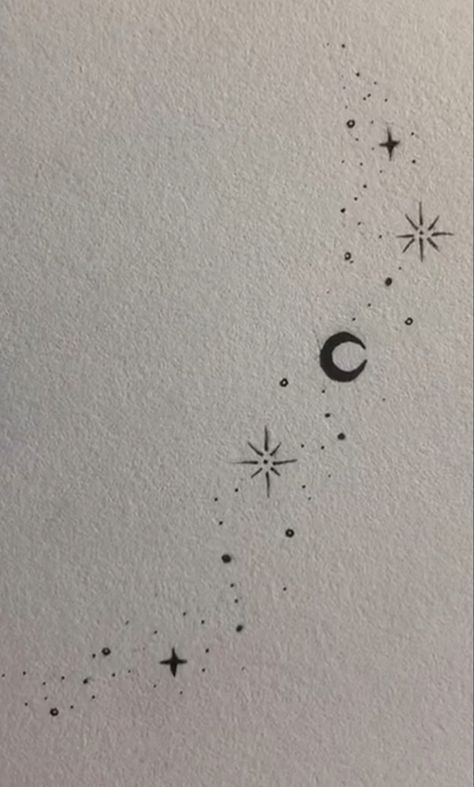 Aesthetic Stars Drawing, Small Tattoos No Shading, How To Draw A Crescent Moon Step By Step, Small Art Designs, Star Sketch Aesthetic, Simple Small Drawings Doodles, Star Cluster Drawing, Astrology Drawings Simple, Sun Moon And Stars Drawing