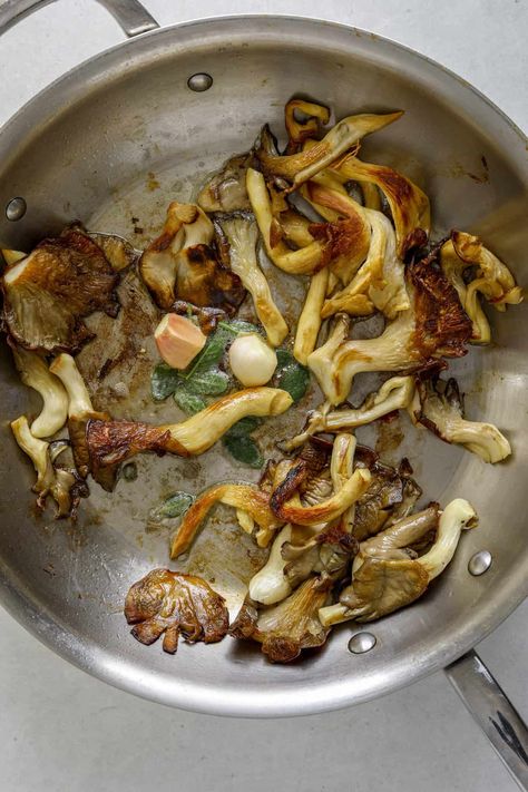 Sautéed Oyster Mushrooms with Brown Butter and Sage - Craving California Craving California, Cast Iron Chicken, How To Dry Sage, Oyster Mushrooms, Button Mushrooms, Roasted Mushrooms, Garlic Pasta, Browned Butter, Sage Leaves