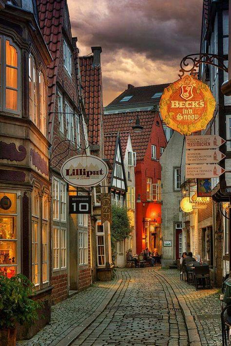 Cobblestone Street, Bremen Germany, Europe City, Voyage Europe, Beautiful Places In The World, City Aesthetic, Beautiful Places To Travel, Beautiful Places To Visit, Germany Travel